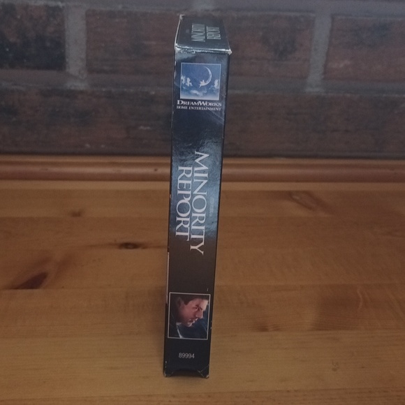 6/$15 Minority Report VHS video tape - Picture 3 of 7